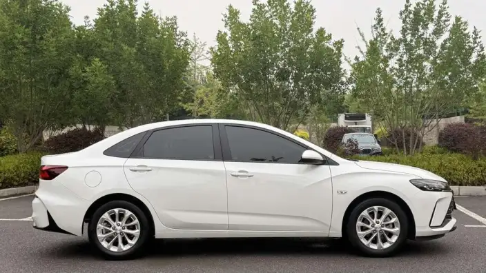 Chevrolet Corolla 2024 Model 1.5L DCT Yuexiang Edition – фото 7