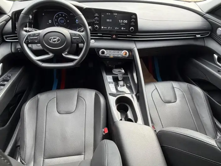 Hyundai Ioniq 2022 Model 1.5L CVT GLX Elite Edition – фото 8