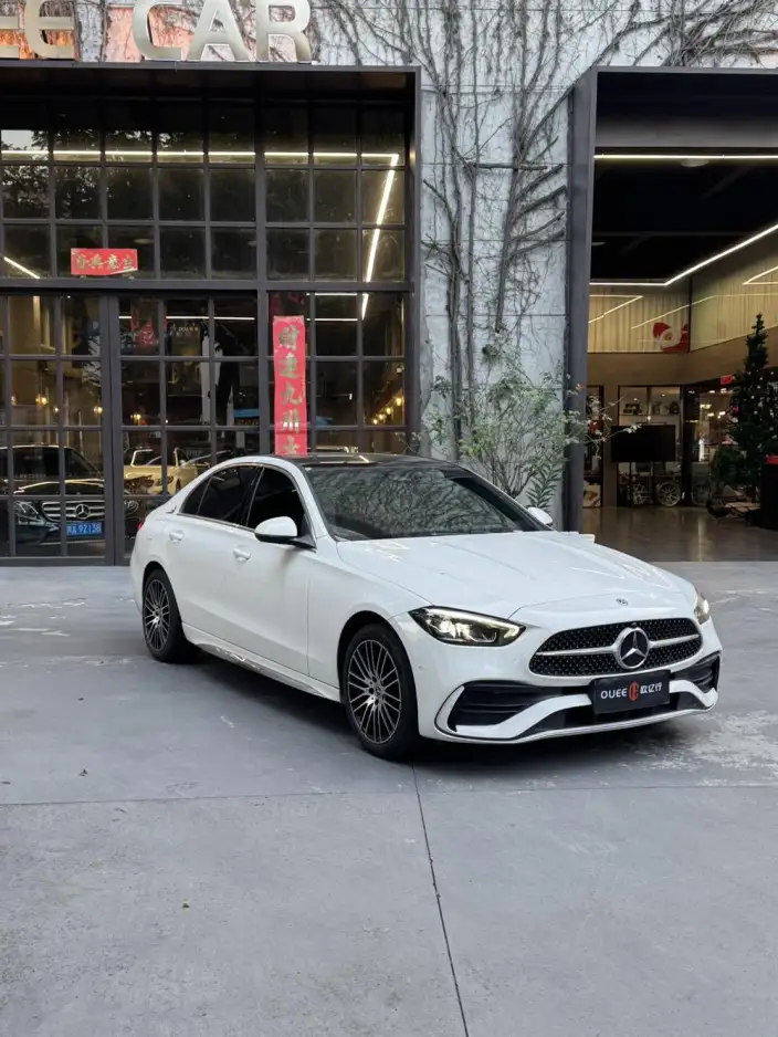Mercedes-Benz C-Class 2022 Model Facelift C 260 L Sports Edition – фото 3