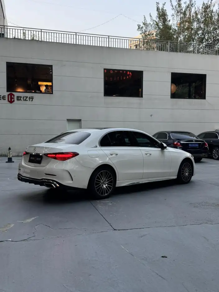 Mercedes-Benz C-Class 2022 Model Facelift C 260 L Sports Edition – фото 5