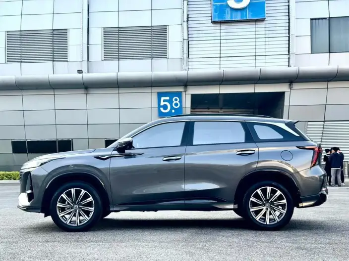 Changan CS75 PLUS 2023 Model Third generation 2.0T Automatic Noble Model