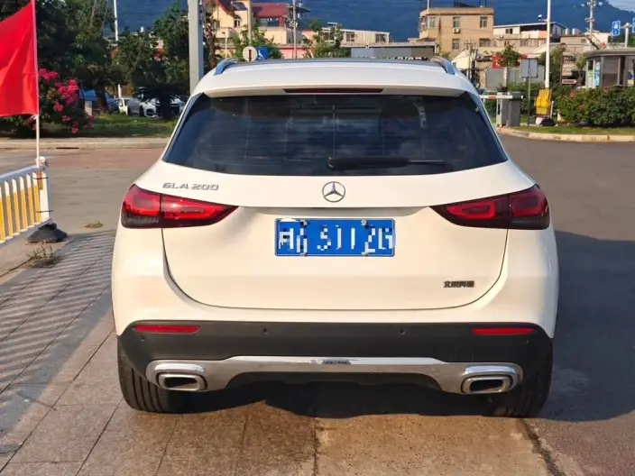 Mercedes-Benz GLA 2022 Model Facelift GLA 200 – фото 4