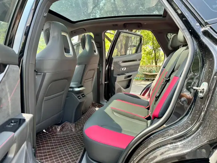 Jetour Dasheng i-DM 2023 Model 1.5T DHT Lightning 02 – фото 9