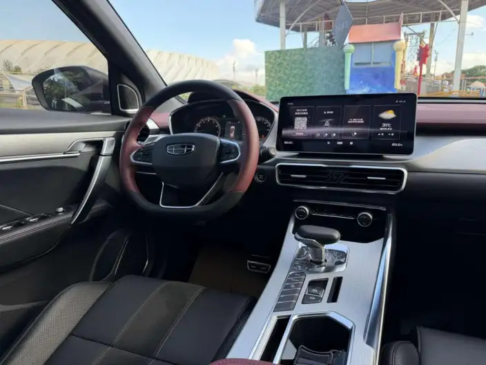 Geely Binyue 2021 Model 260T DCT Star Glory Edition – фото 7