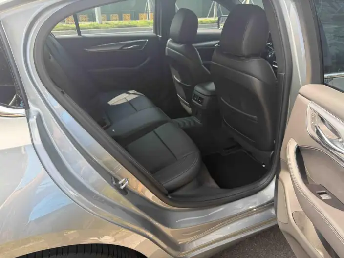 Cadillac CT5 2023 Model 28T Luxury Model Standard Edition – фото 6