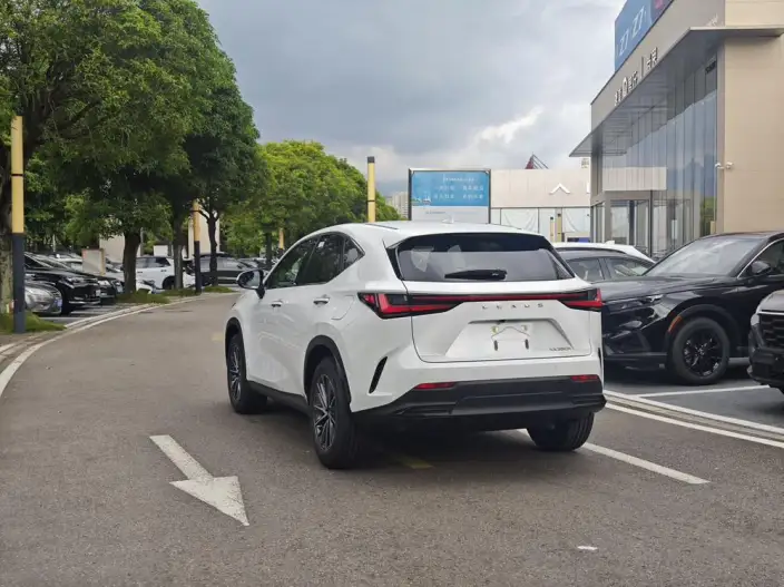 Lexus NX 2025 Model 350h Qian Drive JOY