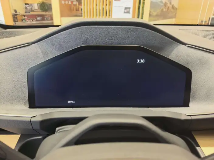 Lexus ES 2026 Model 300h – фото 9