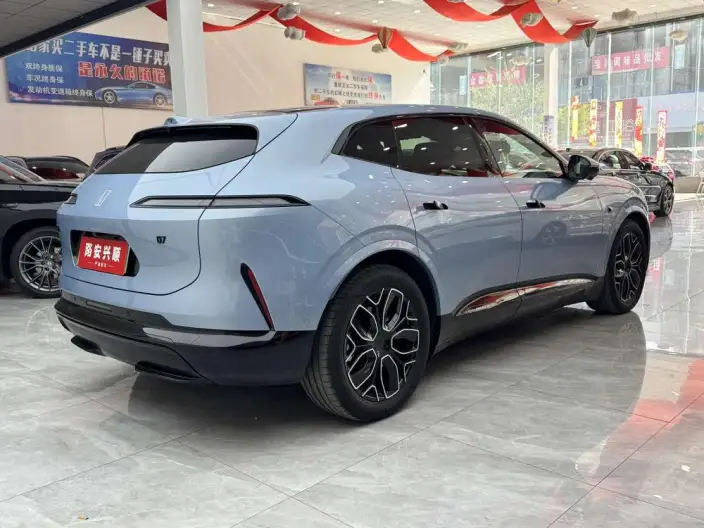 Avatr 07 2026 Model Ultra 4WD EV Edition – фото 6