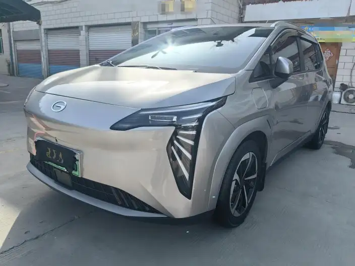 AION Y 2023 Model Plus 510 Smart collar Edition