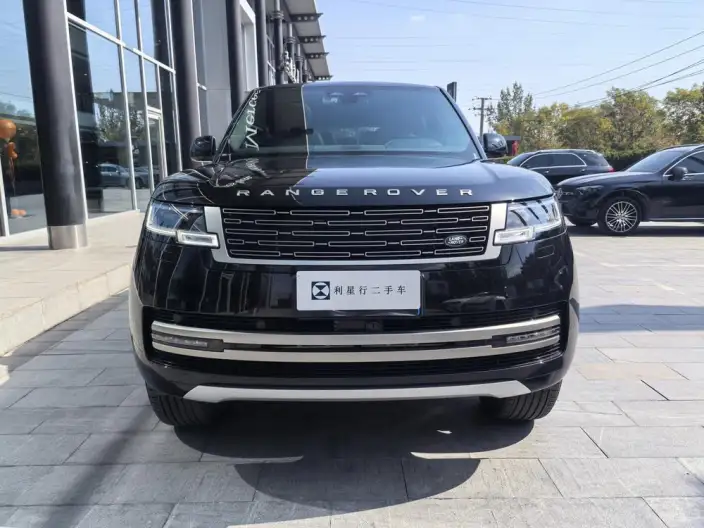 Range Rover 2025 Model 3.0 L6 400PS Shengshi Extended Edition 7 seat