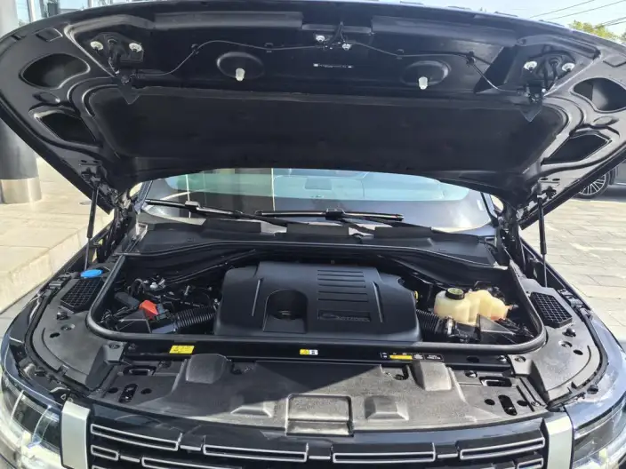 Range Rover 2025 Model 3.0 L6 400PS Shengshi Extended Edition 7 seat – фото 8