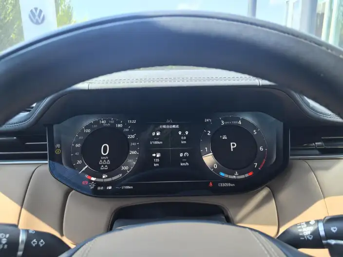 Range Rover 2025 Model 3.0 L6 400PS Shengshi Extended Edition 7 seat – фото 10