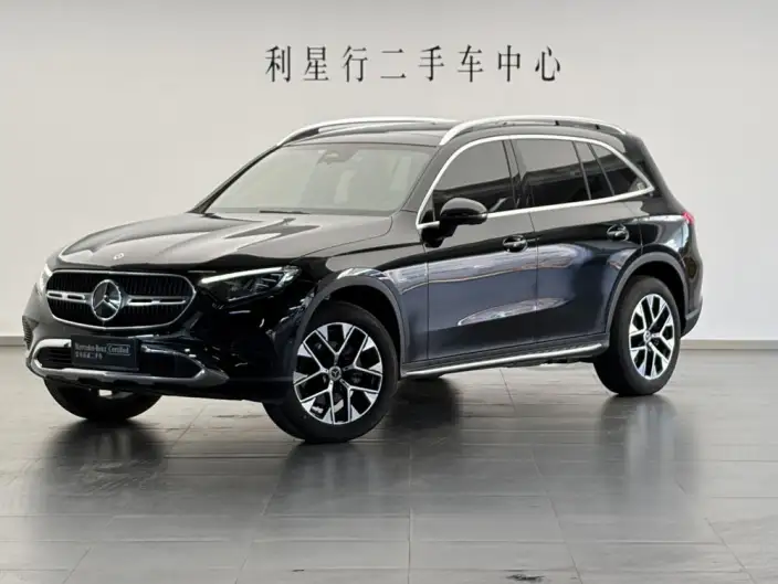 Mercedes-Benz GLC 2024 Model GLC 260 L 4MATIC Dynamic Model 5 seat – фото 1