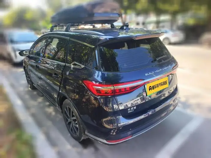 BYD Song MAX DM 2022 Model DM-i 105KM Flagship Model
