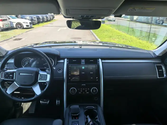 Land Rover Discovery 2023 Model Facelift 360PS R-Dynamic S – фото 9
