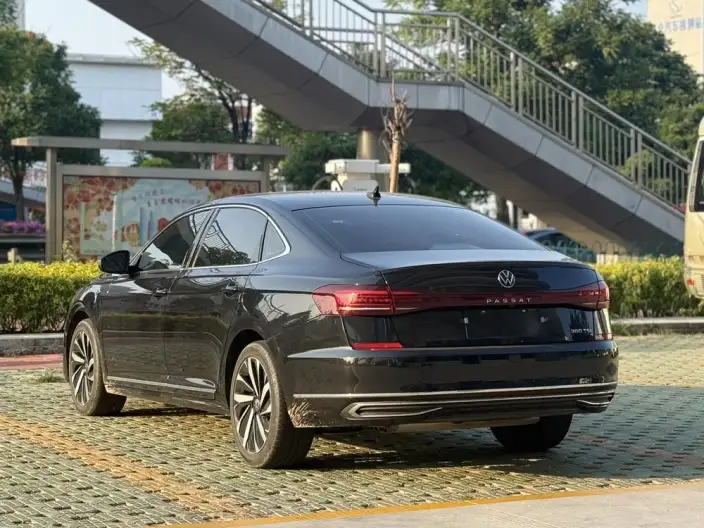 Volkswagen Passat 2022 Model 330TSI Starry sky Elite Edition