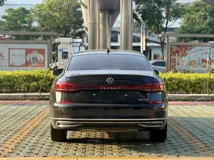Volkswagen Passat 2022 Model 330TSI Starry sky Elite Edition – фото 5