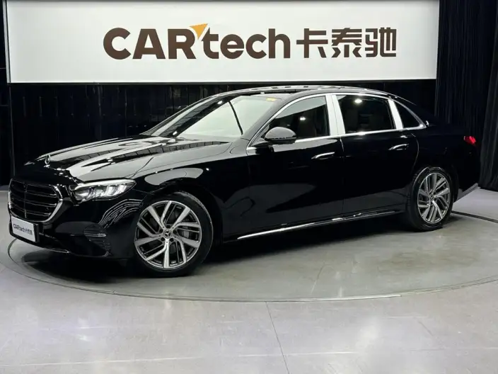 Mercedes-Benz E-Class 2024 Model E 300 L Fashion Model sedan – фото 1