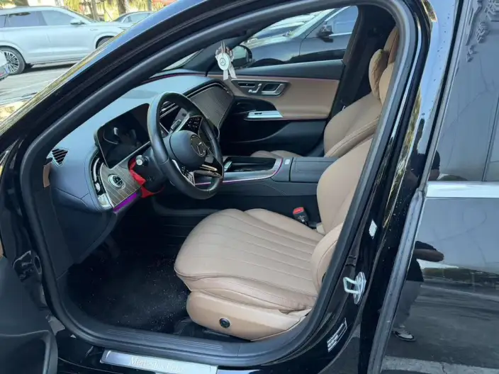 Mercedes-Benz E-Class 2024 Model E 300 L Fashion Model sedan – фото 7