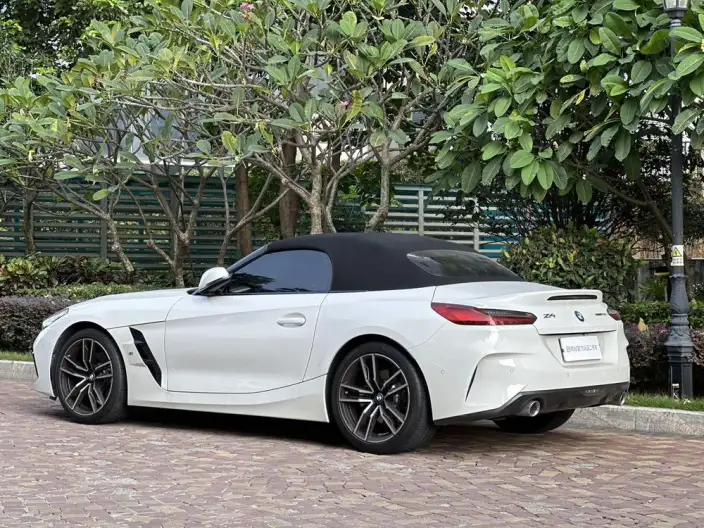BMW Z4 2023 Model sDrive 25i M Sports Set