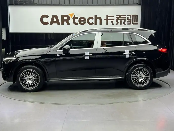 Mercedes-Benz GLC 2025 Model Facelift GLC 300 L 4MATIC Dynamic Model 5 seat – фото 4
