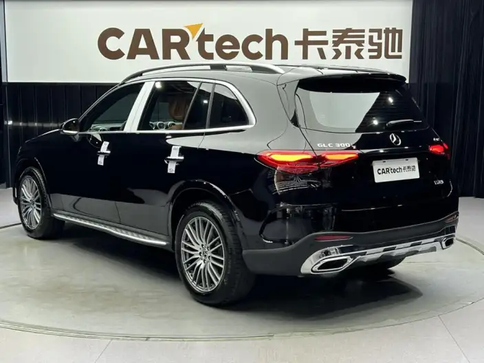 Mercedes-Benz GLC 2025 Model Facelift GLC 300 L 4MATIC Dynamic Model 5 seat – фото 5