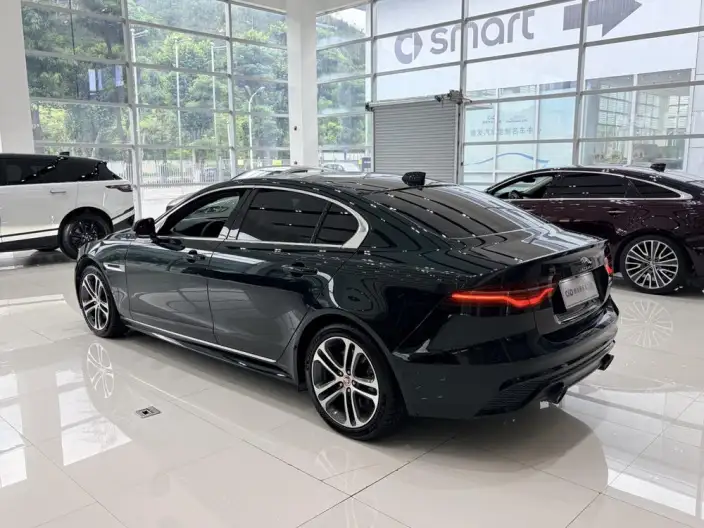 Jaguar XE L 2023 Model 2.0T 250PS R-DYNAMIC S Enterprising Sports Edition – фото 5