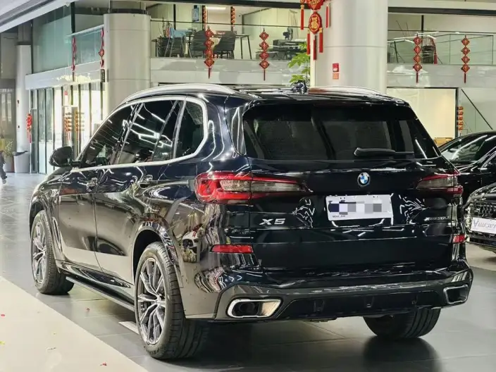 BMW X5 2022 Model xDrive 30Li Exclusive Model M Sports Set