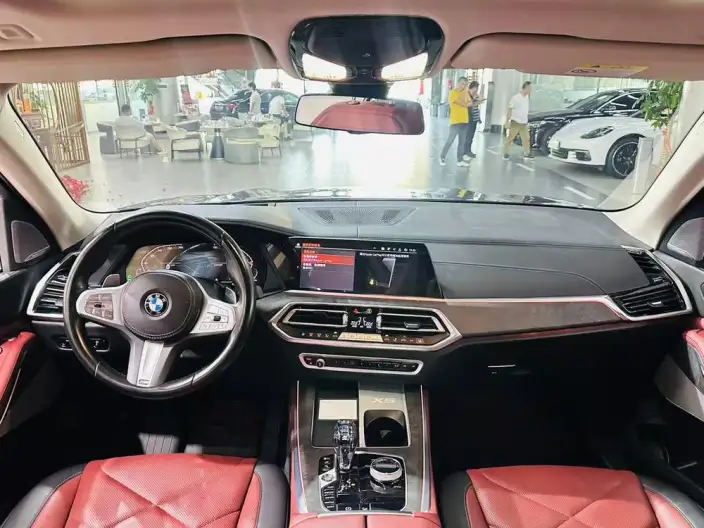 BMW X5 2022 Model xDrive 30Li Exclusive Model M Sports Set – фото 7