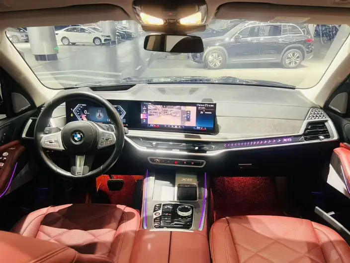 BMW X5 2023 Model xDrive30Li Exclusive Model M Sports Set – фото 7