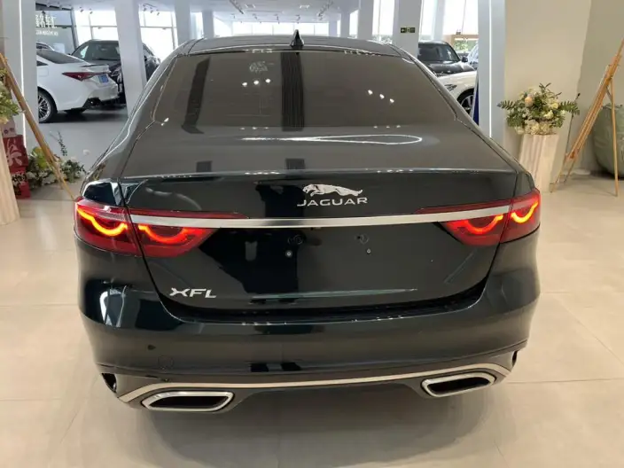Jaguar XFL 2023 Model 2.0T P250 2WD Elite Sports Edition – фото 5