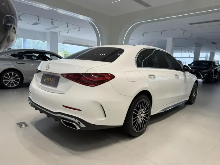 Mercedes-Benz C-Class 2026 Model C 260 L Sports sedan – фото 5