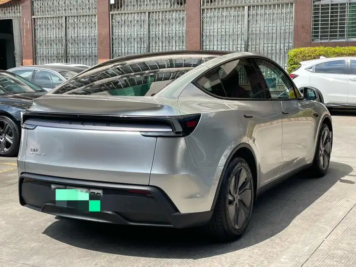 Model Y 2025 Model Long Battery Life Pro All-wheel drive version – фото 7