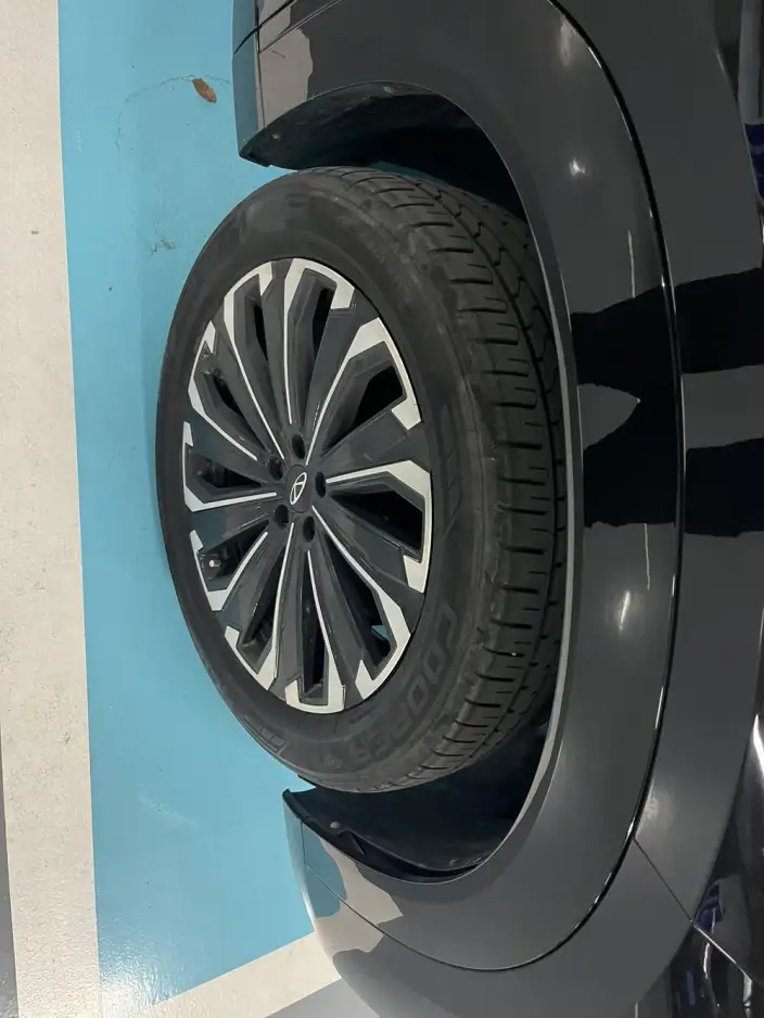Chery Tiggo 9 2024 Model 2.0T DCT 2WD Chao Comfort Zun Shang Edition – фото 8