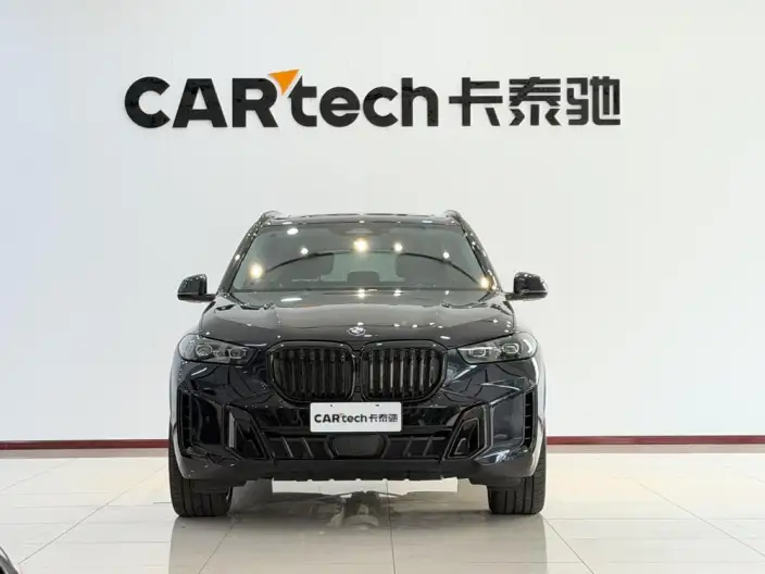 BMW X5 2025 Model xDrive30Li Exclusive Model M Sports Night Set