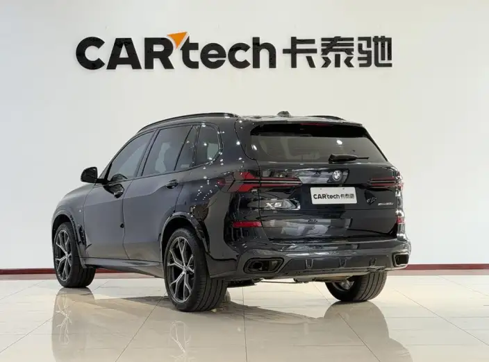 BMW X5 2025 Model xDrive30Li Exclusive Model M Sports Night Set – фото 5