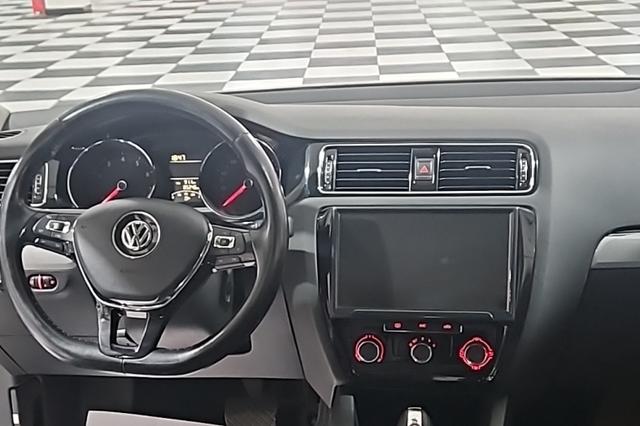 Volkswagen Sagitar 2017 1.6L Automatic Comfort – фото 10