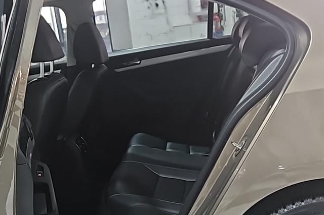 Volkswagen Sagitar 2017 1.6L Automatic Comfort – фото 11