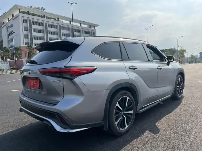 Crown Kluger 2022 Model 2.5L HEV 4WD Premium Edition – фото 7