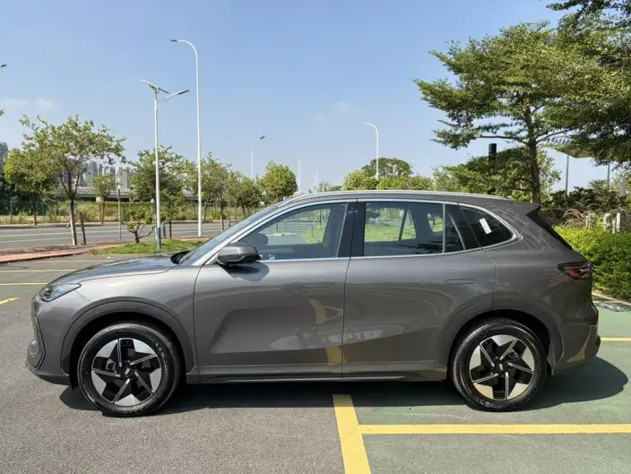 Geely Galaxy E5 2026 Model 610km Tiggo + Edition