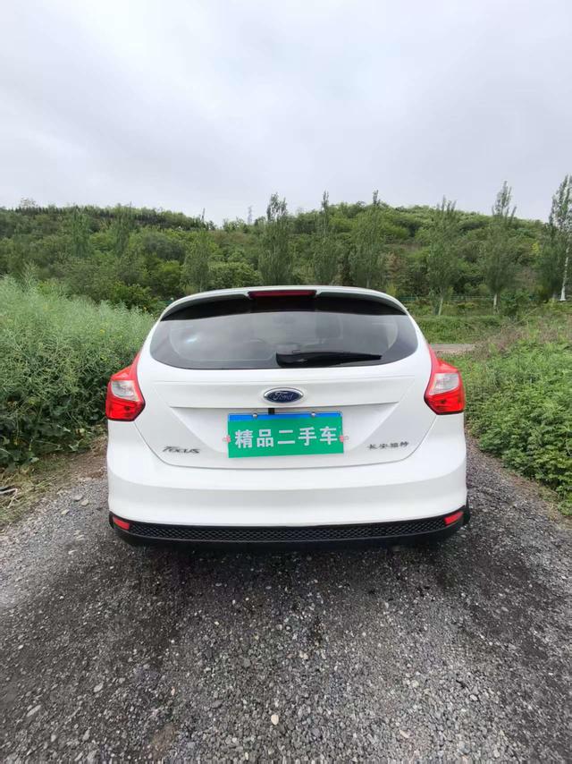 Ford Focus 2015 модификация лян кузов 1.6L автоматическое Com f ort – фото 8
