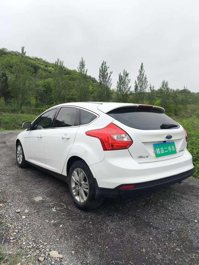 Ford Focus 2015 модификация лян кузов 1.6L автоматическое Com f ort – фото 9
