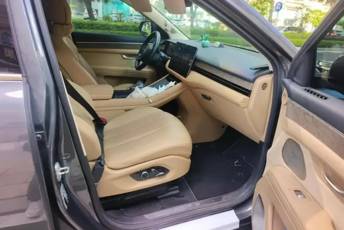 Aito M7 2022 Model 2WD Comfort Edition – фото 9