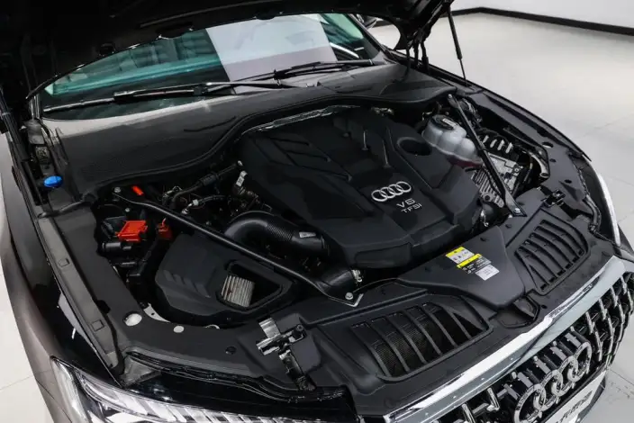 Audi A8 2024 Model A8L 55 TFSI quattro Flagship Model – фото 8