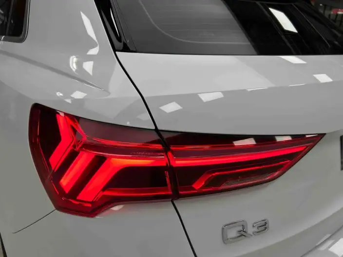AUDI Q3 2023 Model 35 TFSI Fashion Dynamic Model – фото 9