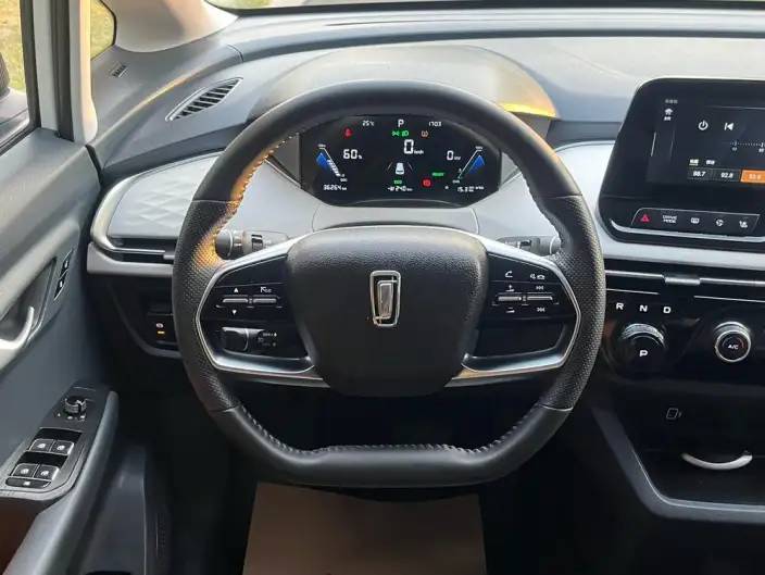 BESTUNE NAT 2023 Model PRO Shuxiang Travel Edition 419KM – фото 8