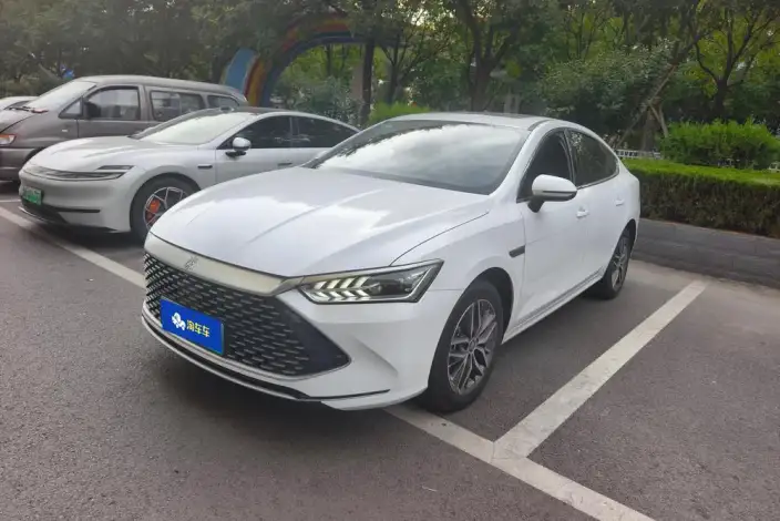 BYD Qin PLUS DM 2023 Model DM-i Champion Edition 120KM Leading Model