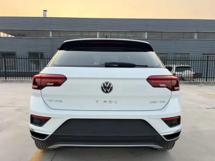 Volkswagen T-Roc 2021 Model 280TSI DSG 2WD Comfort Smart Connect 30th Anniversary Memorial Edition – фото 5