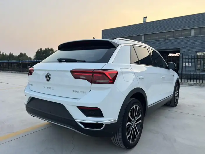 Volkswagen T-Roc 2021 Model 280TSI DSG 2WD Comfort Smart Connect 30th Anniversary Memorial Edition – фото 6