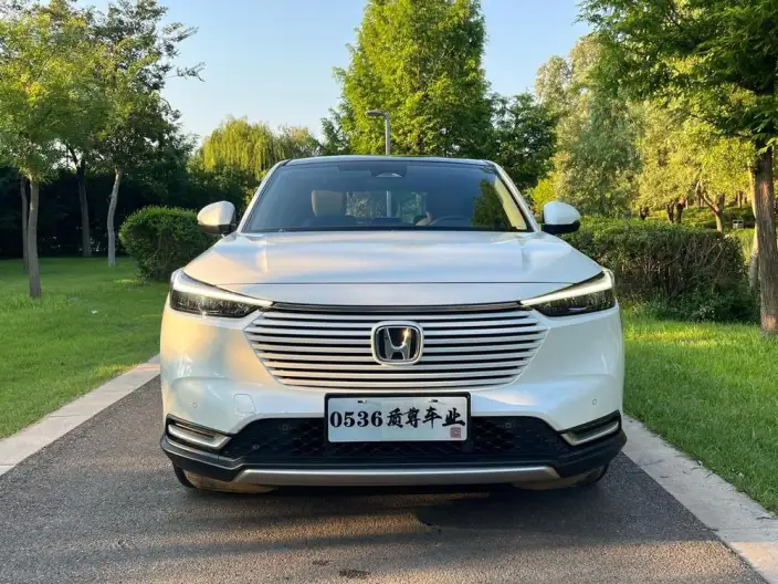 Honda Vezel 2023 Model 1.5L CVT Deluxe Edition